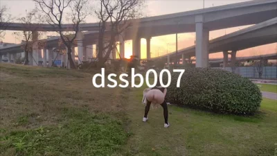 扭起来